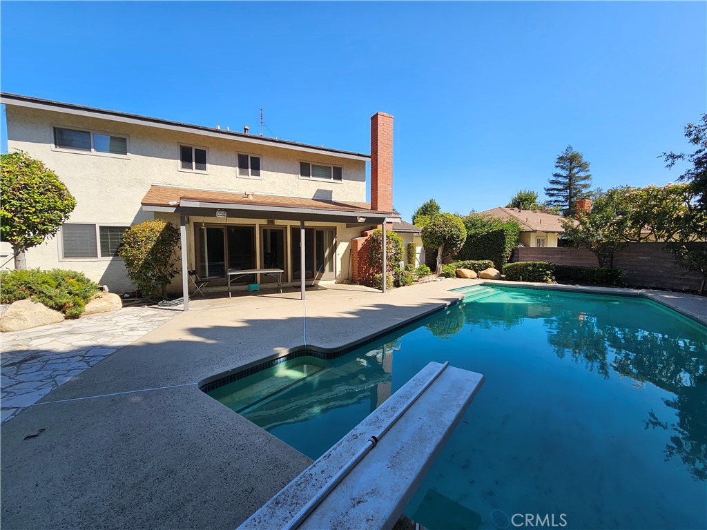 1925 El Sereno Avenue