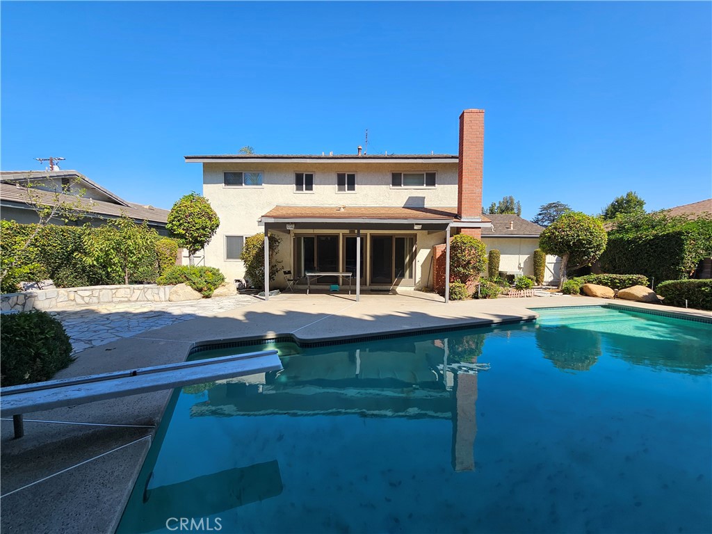 1925 El Sereno Avenue