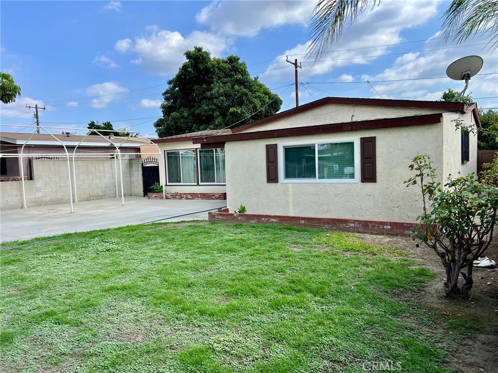 10120 El Poche Street