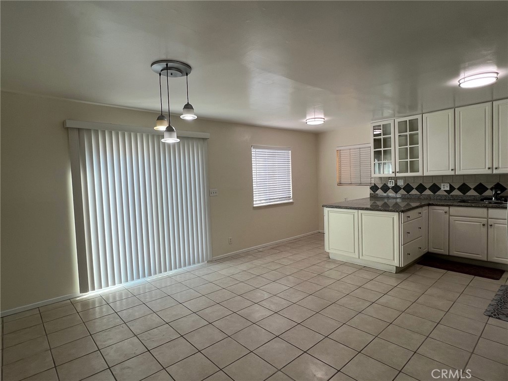 10120 El Poche Street