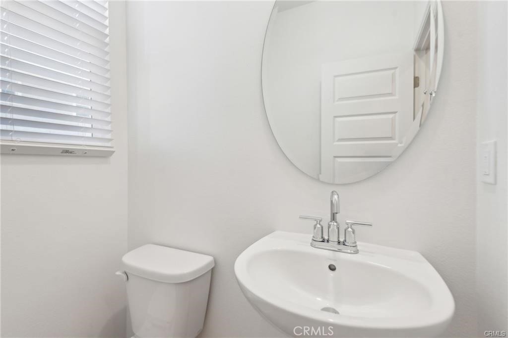 2718 Crozier