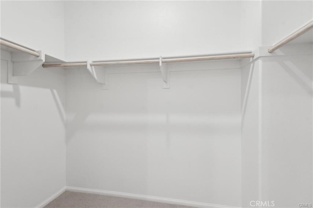 2718 Crozier