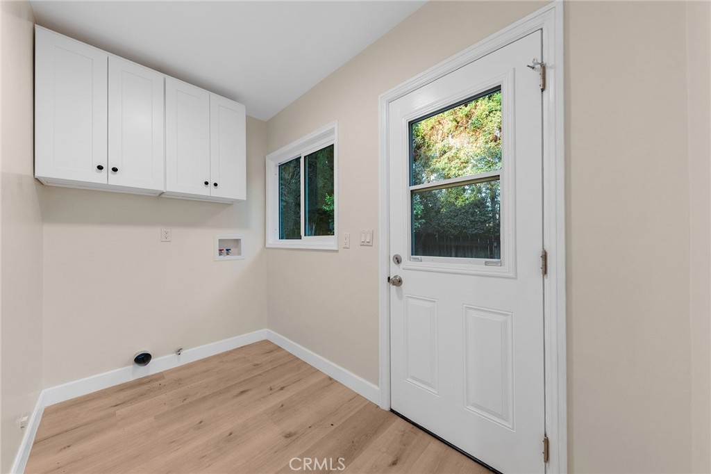 6430 N vista
