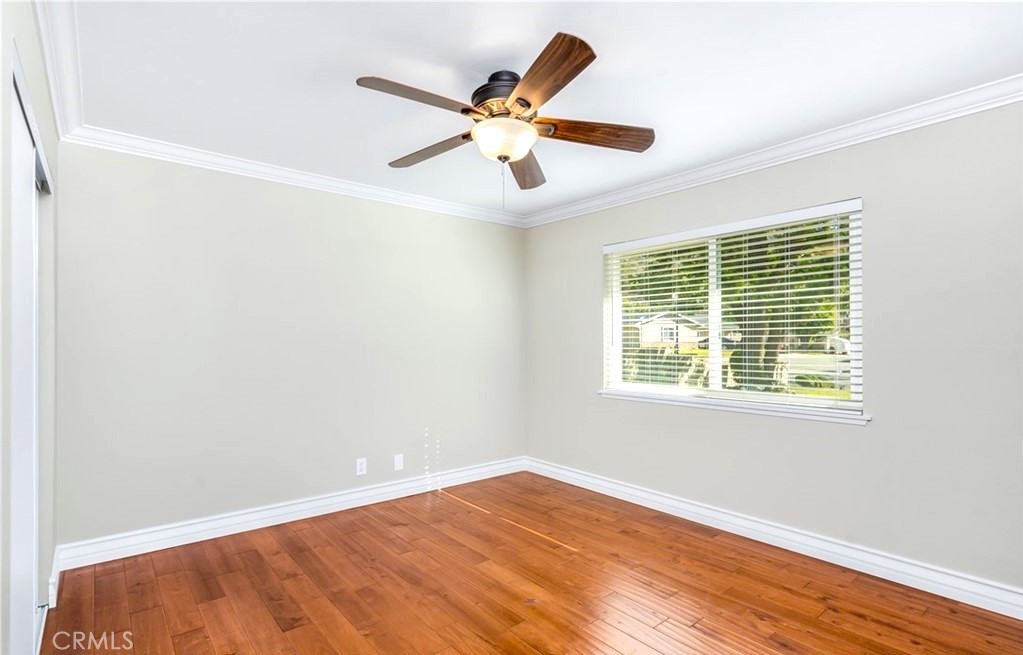 125 W Ronwood Street