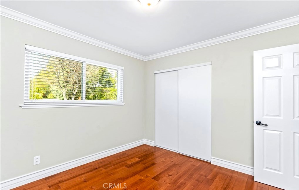 125 W Ronwood Street