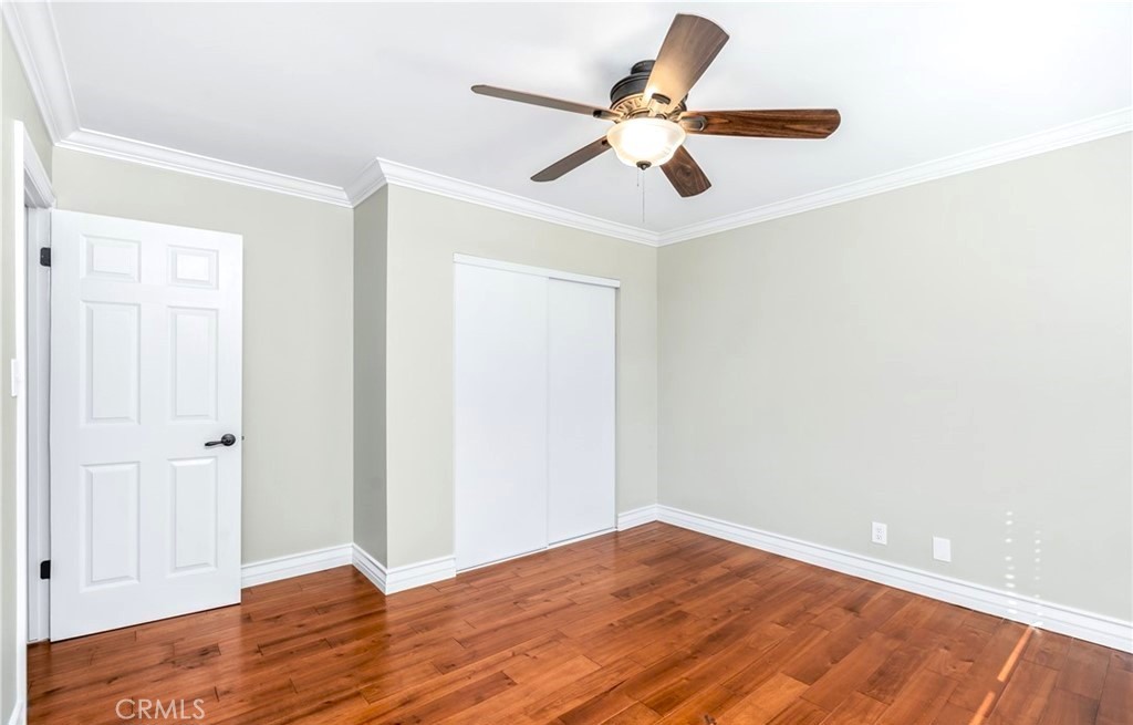 125 W Ronwood Street