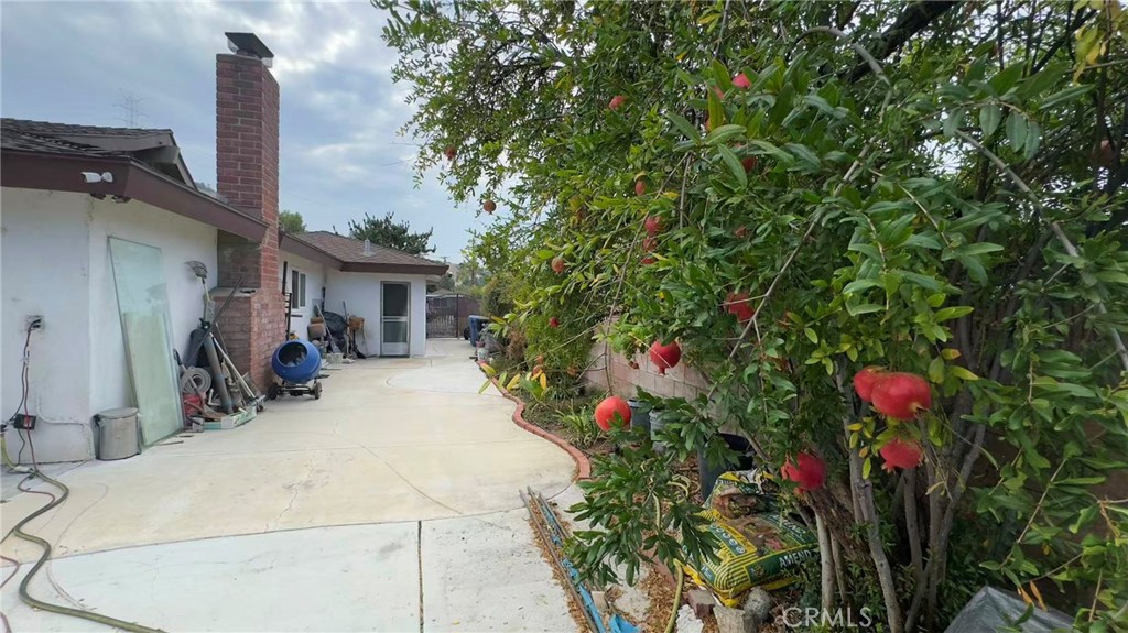 125 W Ronwood Street