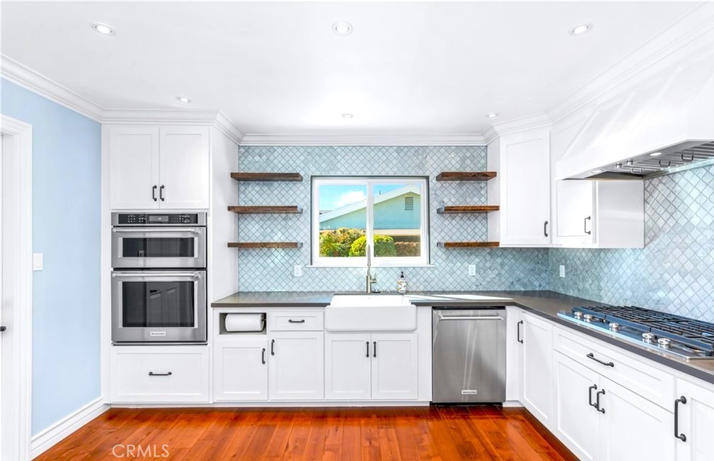 125 W Ronwood Street