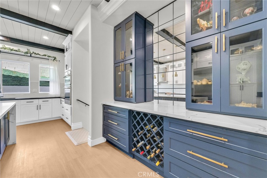 451 Avenida Esplendor