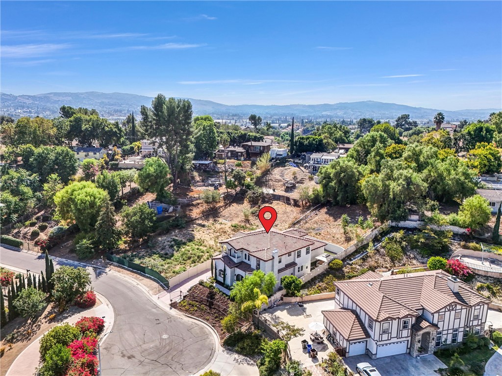 451 Avenida Esplendor