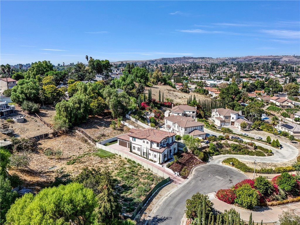 451 Avenida Esplendor