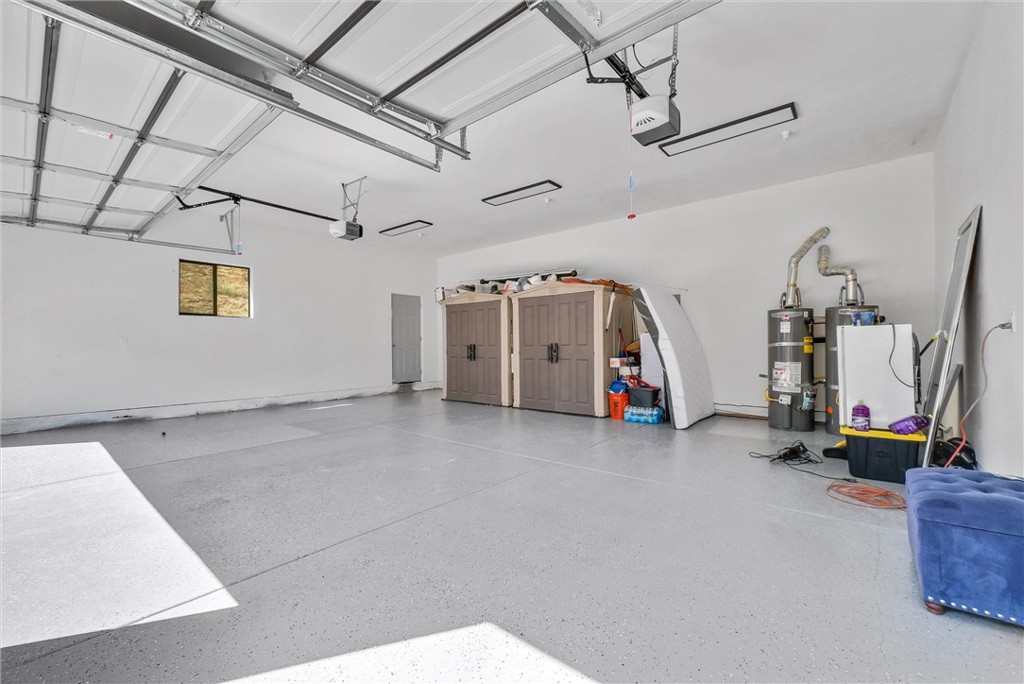 451 Avenida Esplendor