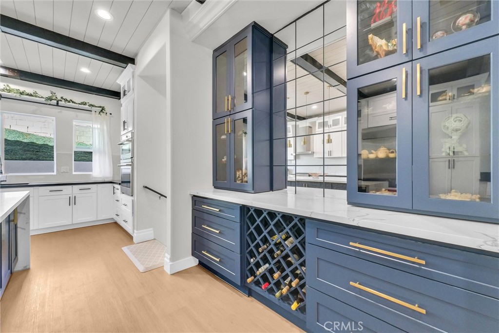 451 Avenida Esplendor