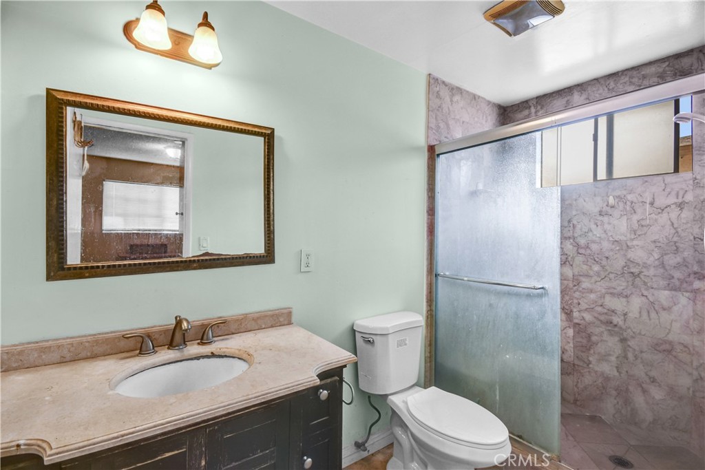 18220 Gallineta Street