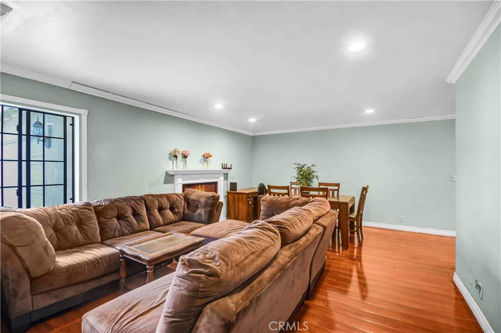 18220 Gallineta Street