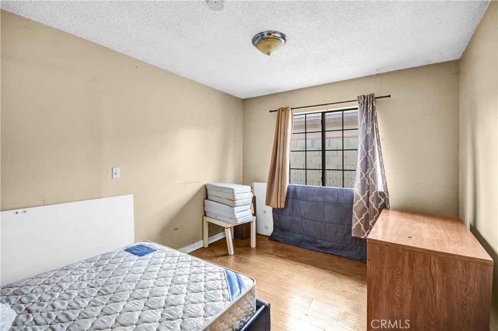 18220 Gallineta Street