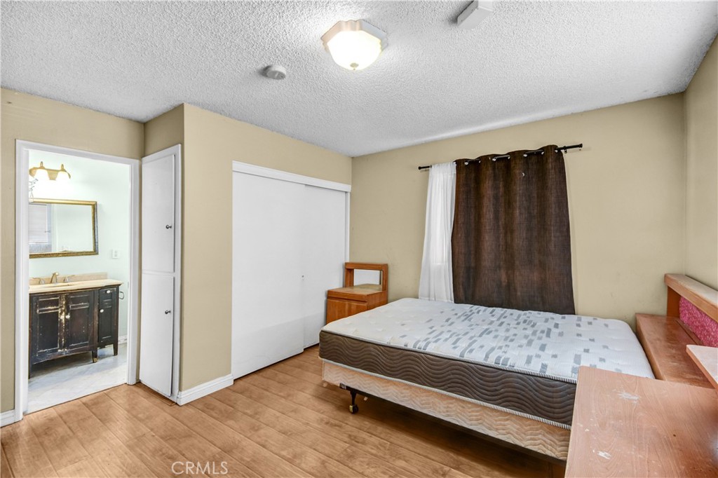 18220 Gallineta Street