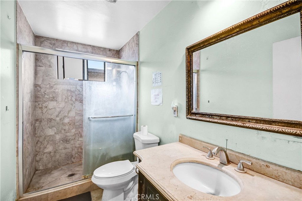 18220 Gallineta Street