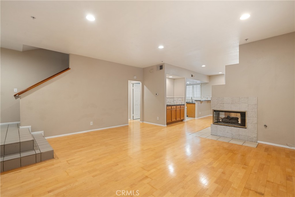 482 S Madison Avenue 1