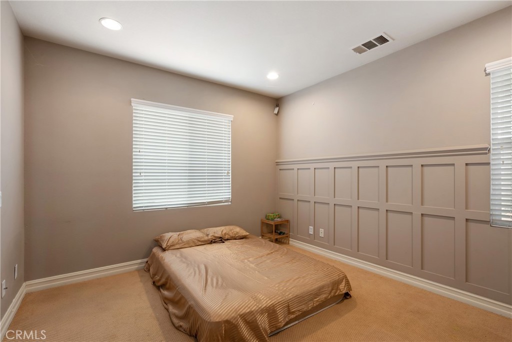 6800 Knightsbridge Court