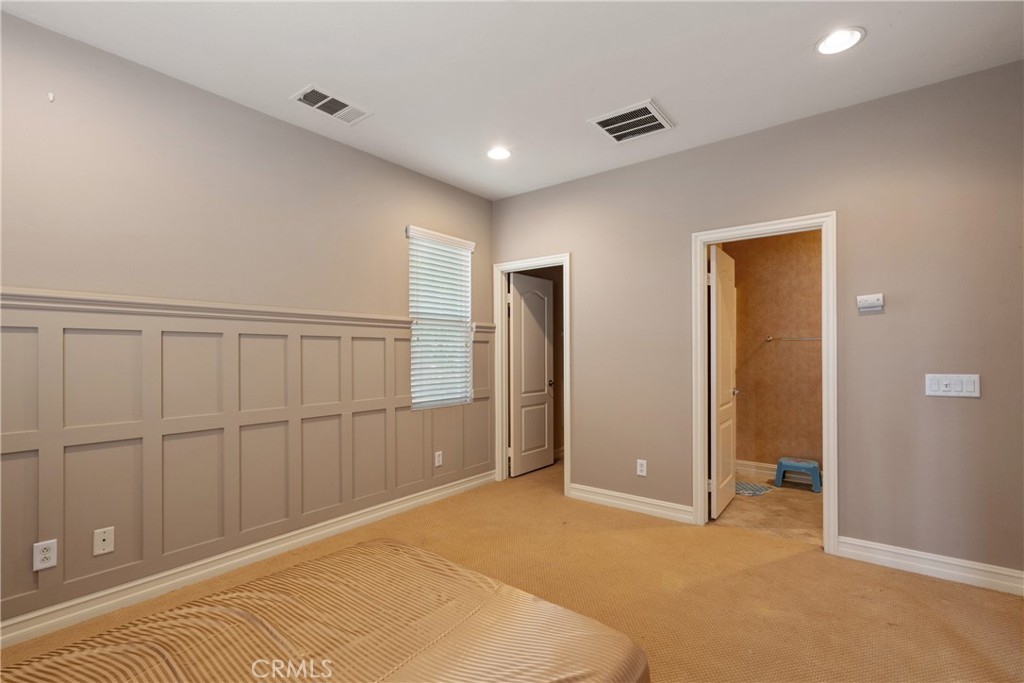 6800 Knightsbridge Court