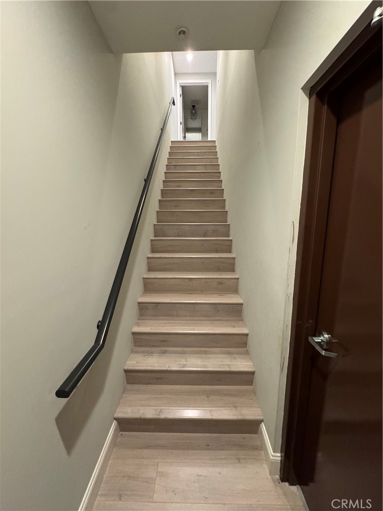 188 S Sierra Madre Boulevard 2