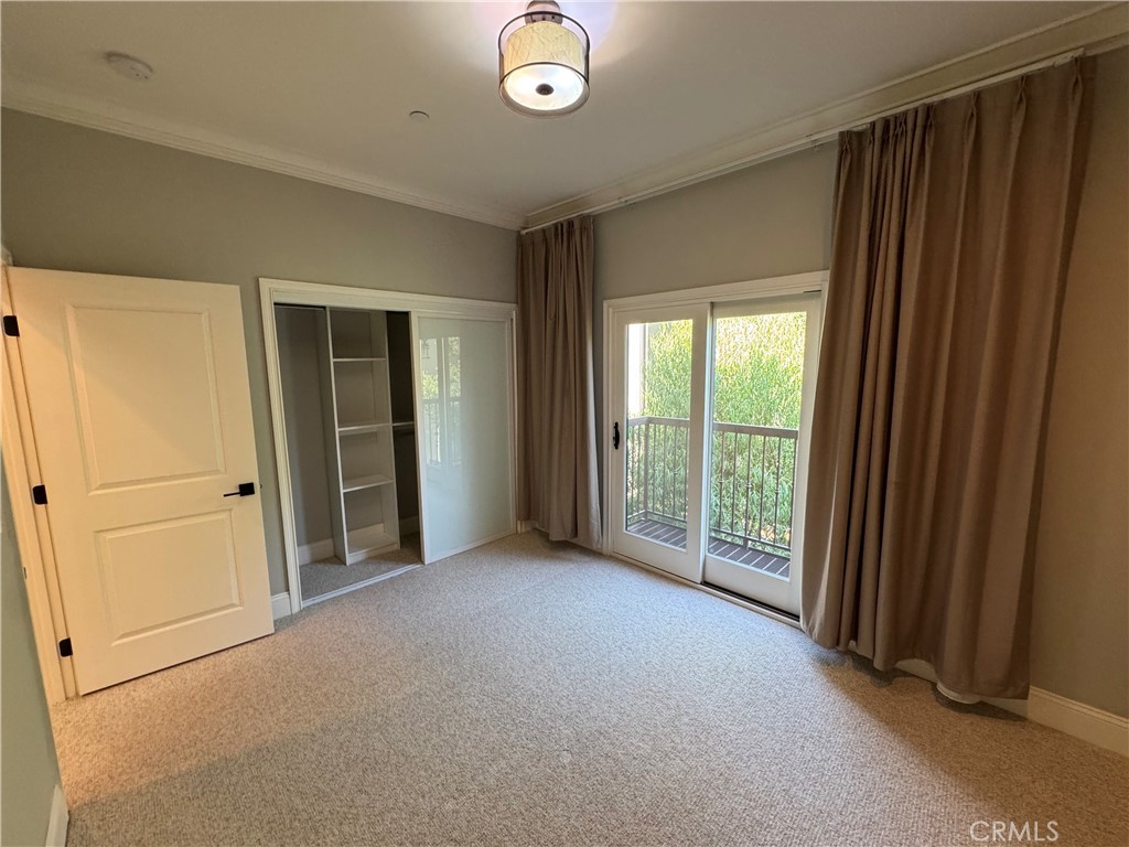 188 S Sierra Madre Boulevard 2