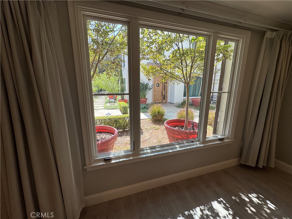 188 S Sierra Madre Boulevard 2