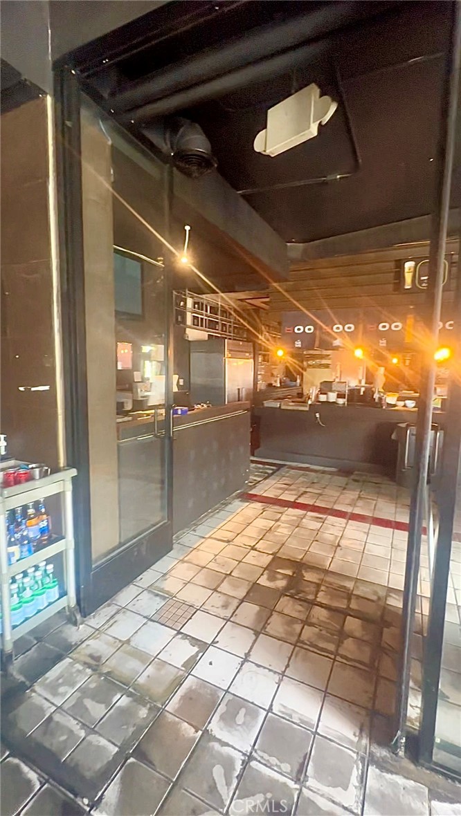 3959 Wilshire Boulevard B211