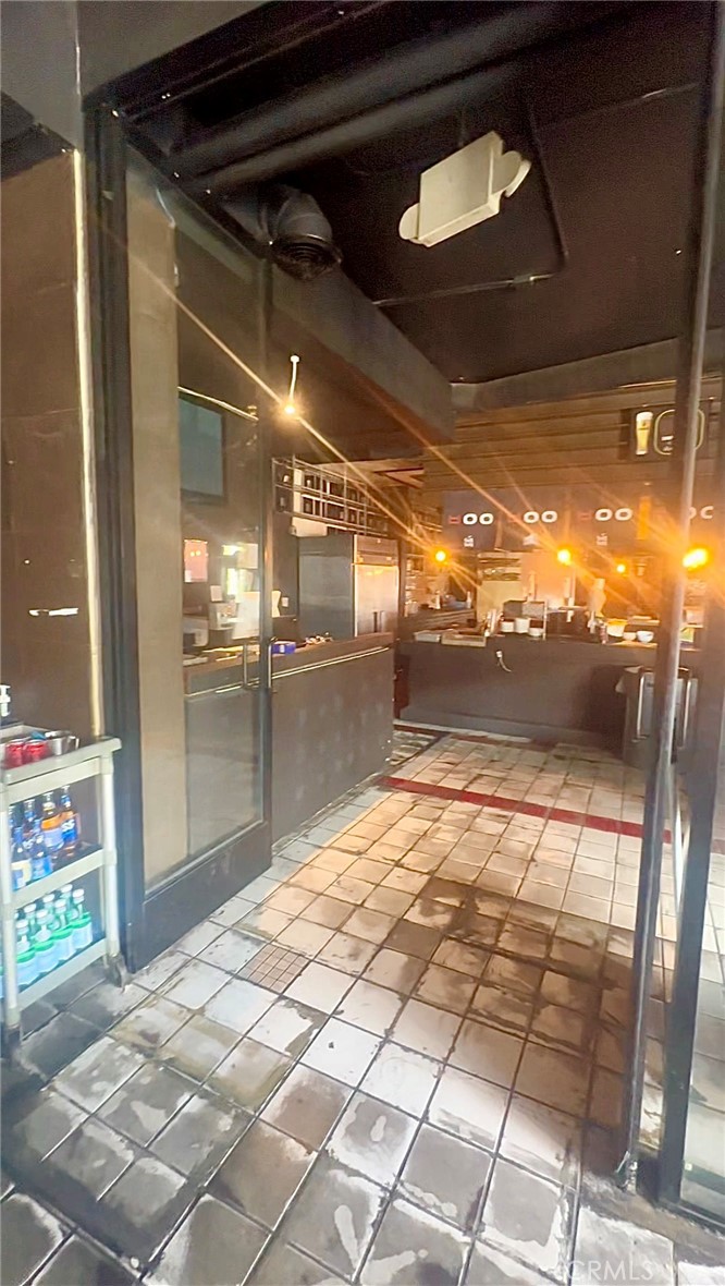 3959 Wilshire Boulevard B211