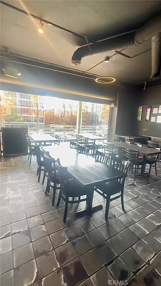 3959 Wilshire Boulevard B211