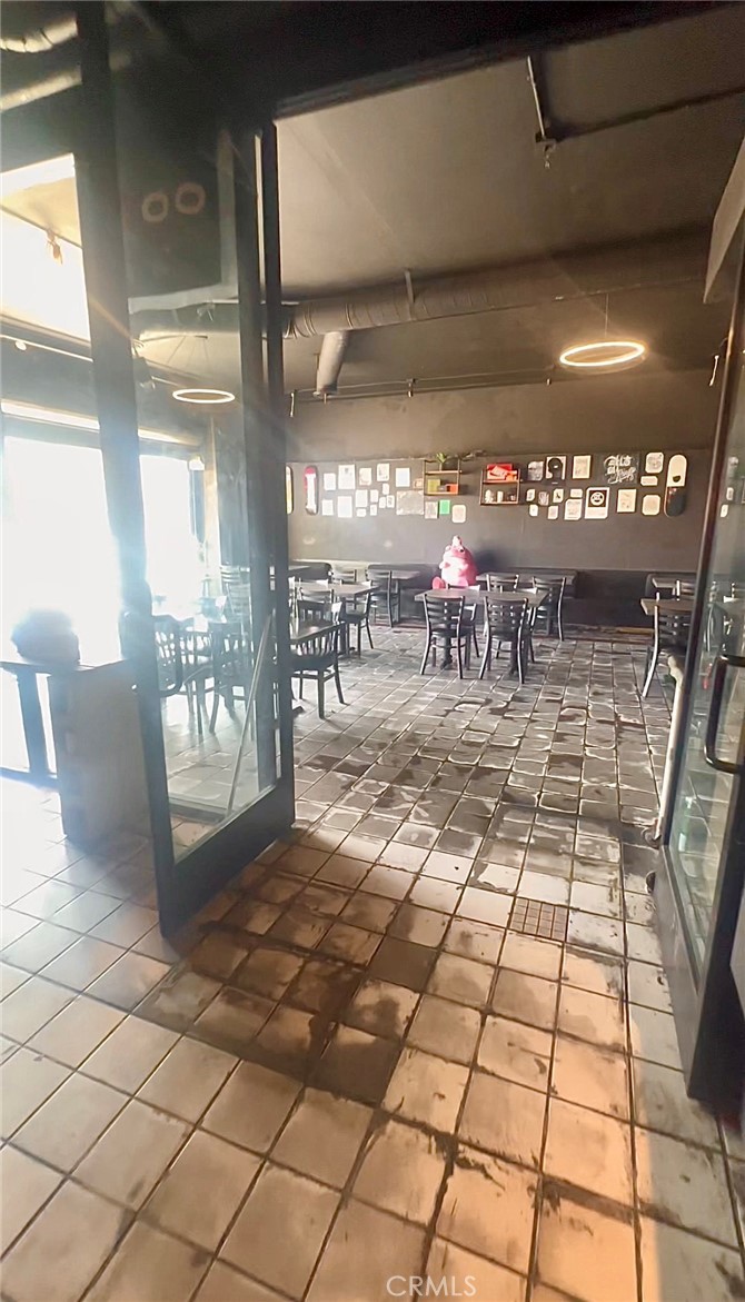 3959 Wilshire Boulevard B211