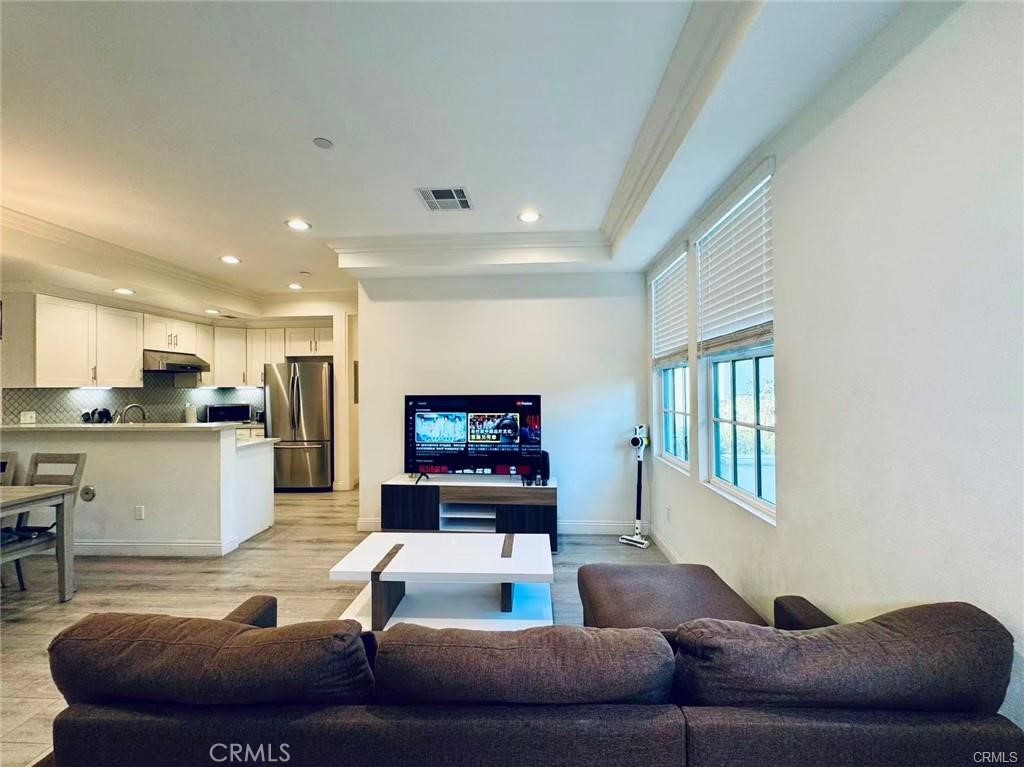 118 N Allen Ave 4
