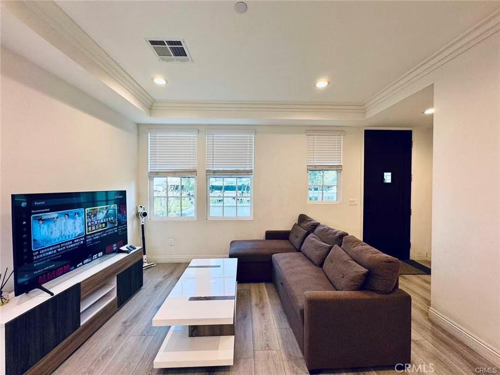 118 N Allen Ave 4