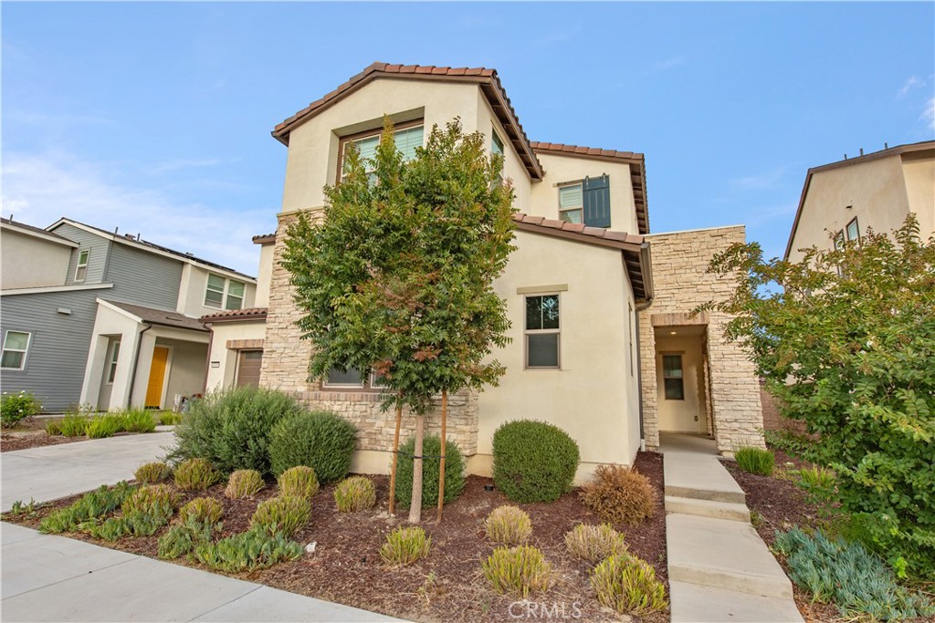 4787 S Ansley