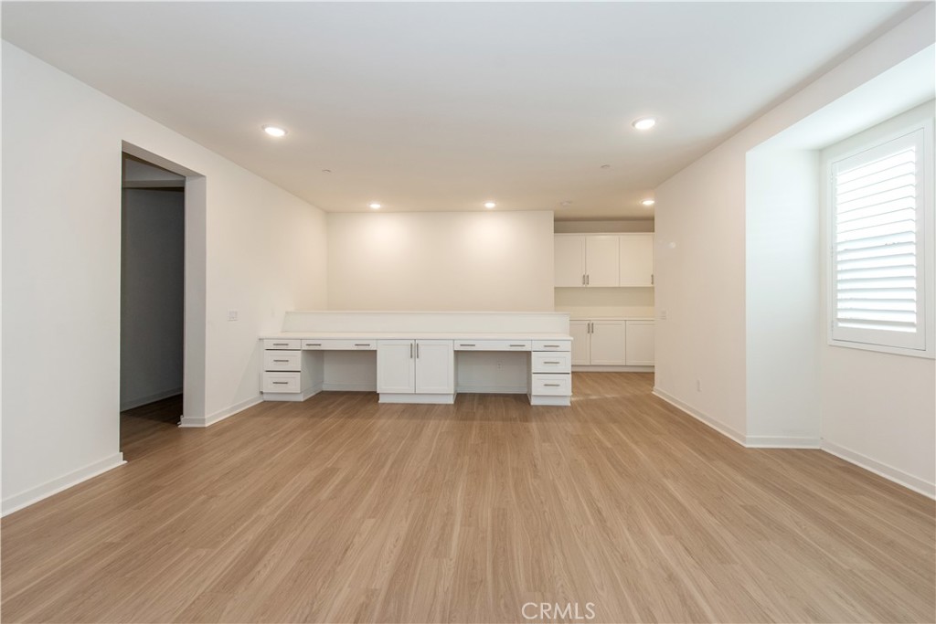 4787 S Ansley