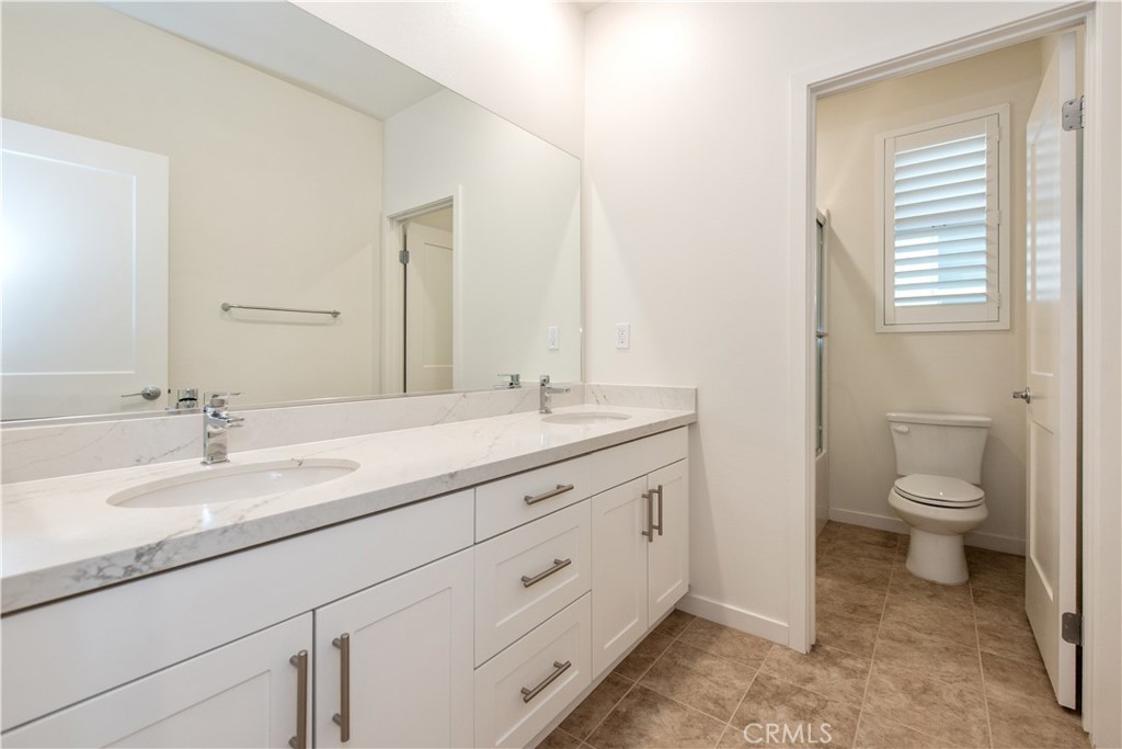 4787 S Ansley