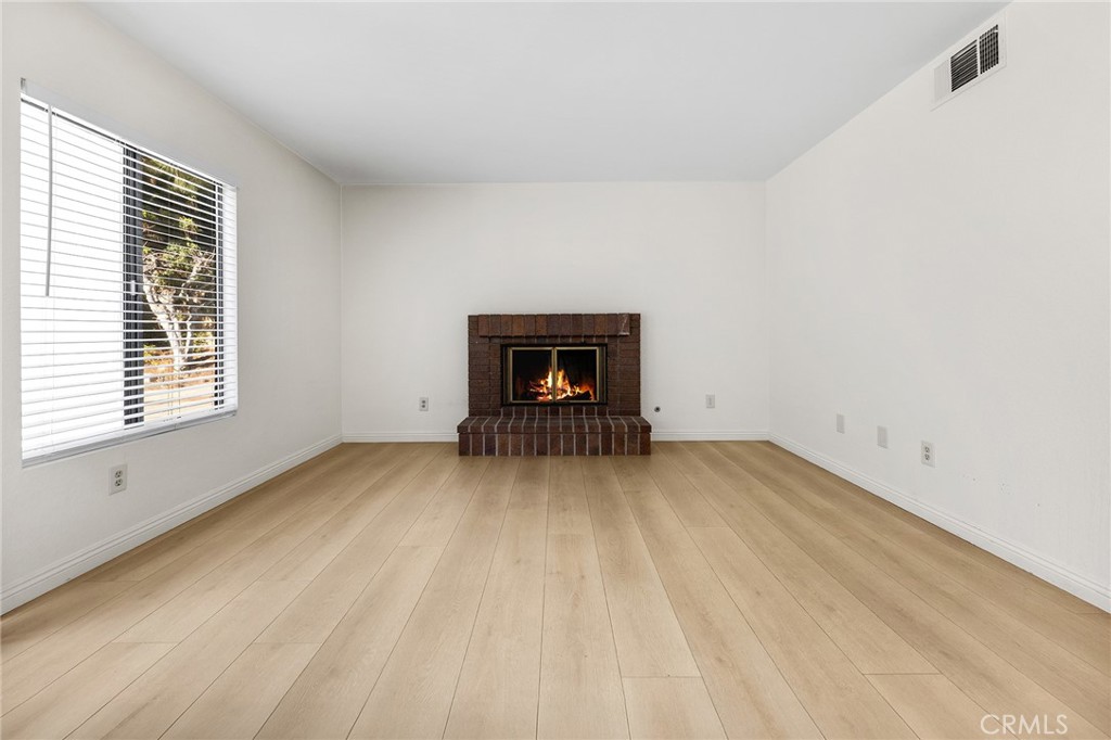 1049 Longview Drive
