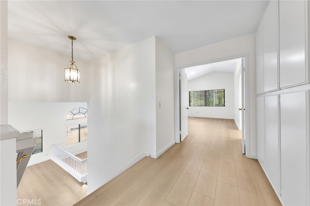 1049 Longview Drive