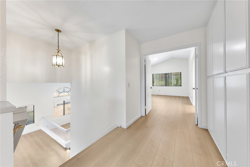 1049 Longview Drive