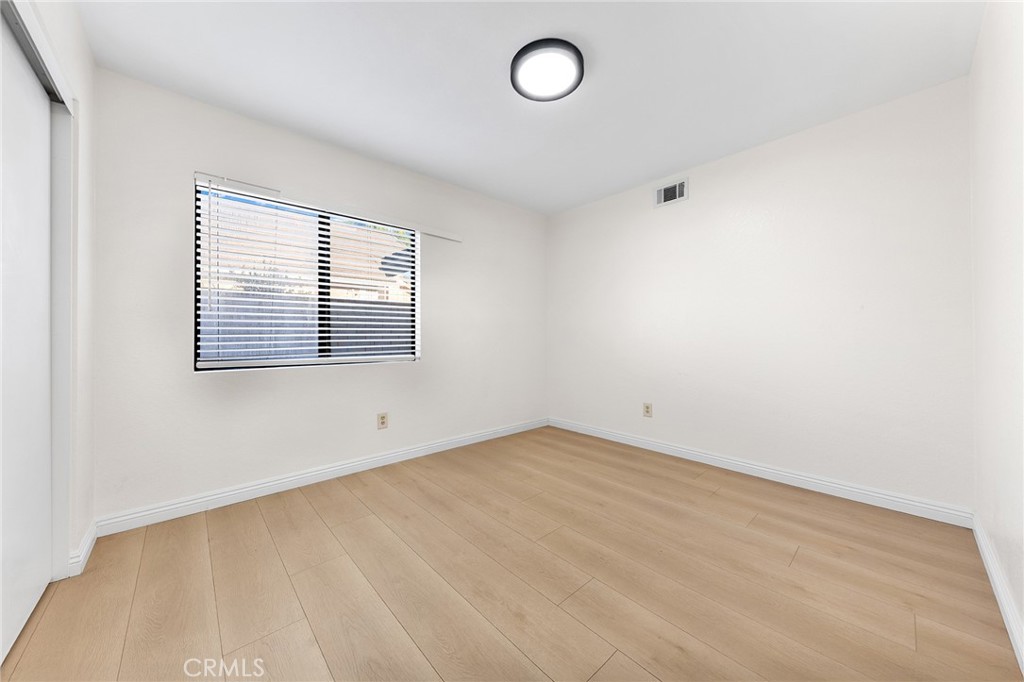 1049 Longview Drive