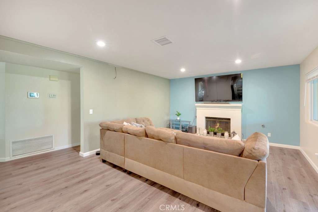 43927 Fallon Drive
