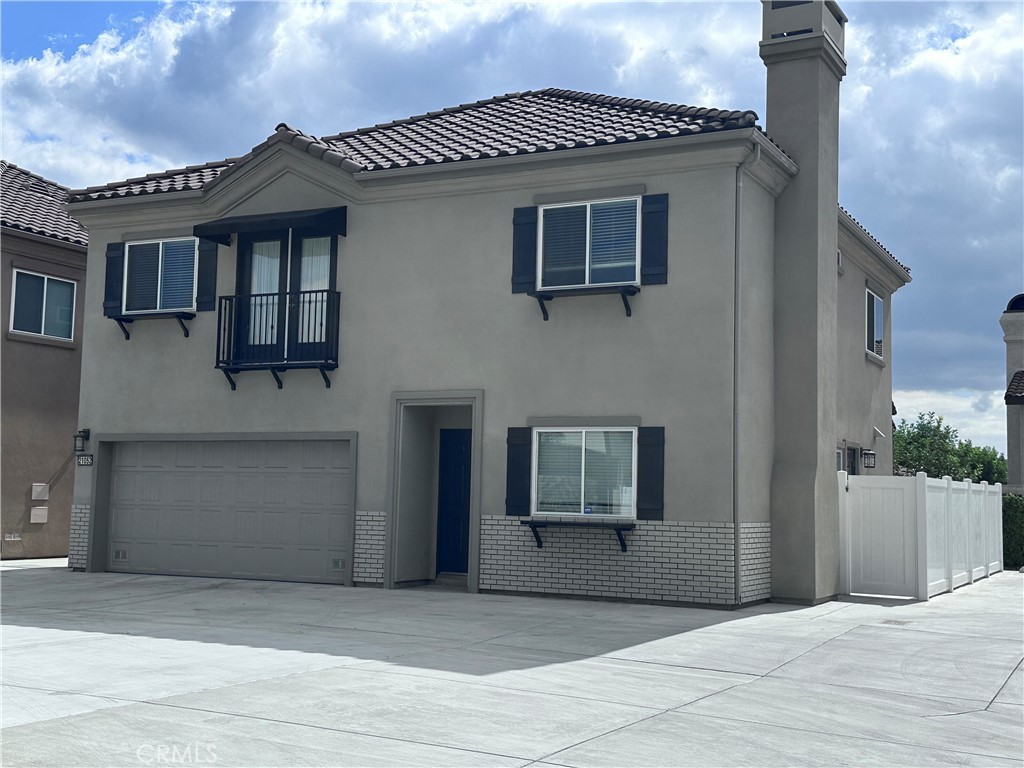 21052 E Cypress