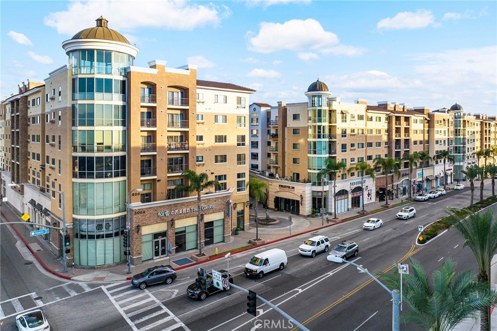 600 N Atlantic blvd #516 516