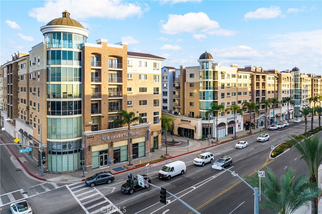 600 N Atlantic blvd #516 516