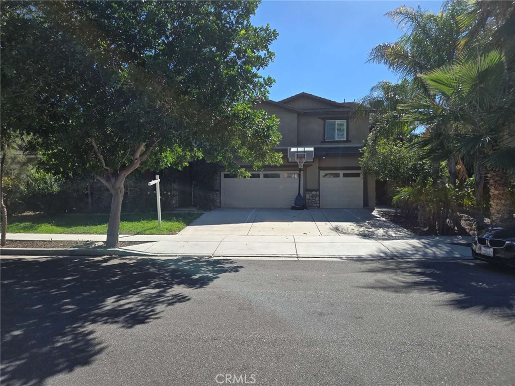 13925 Barnett Ln
