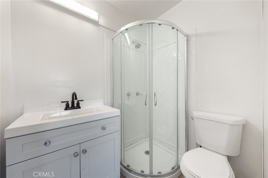 1357 N Aldenville