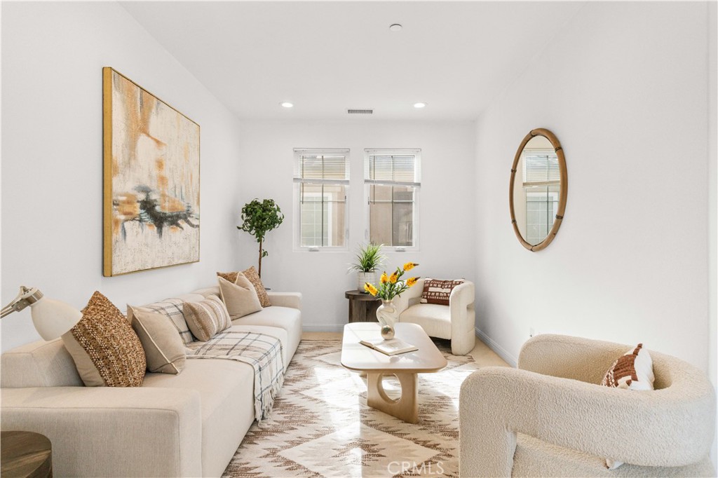 20611 W Chestnut Circle