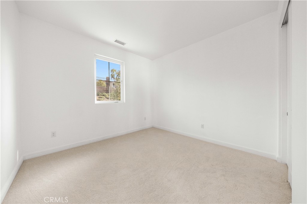 20611 W Chestnut Circle