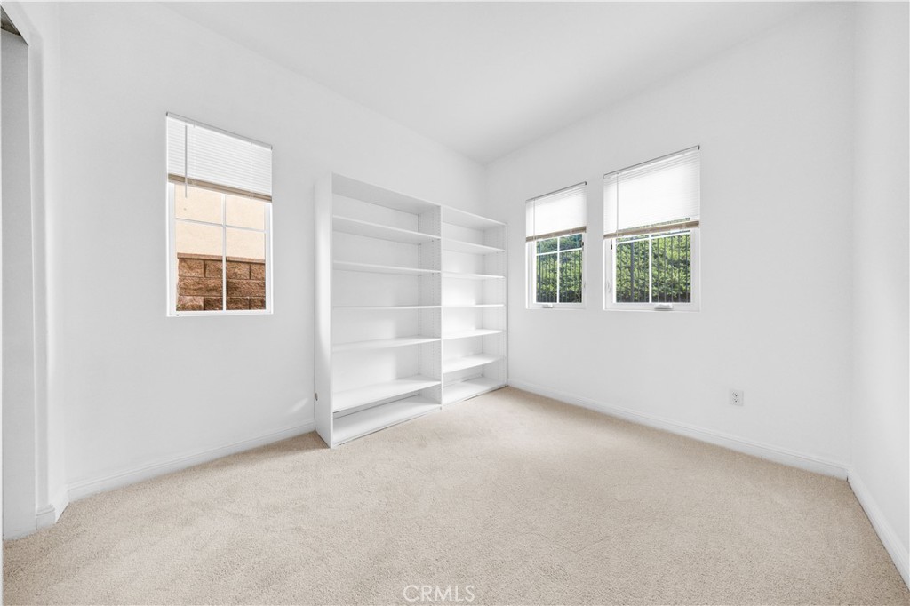 20611 W Chestnut Circle